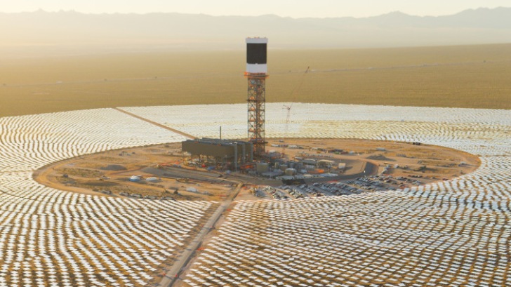 IVANPAH, CALIFORNIA, OCTOBER 17 2012: Aerial view of Unit 1 and its heliostats at sunrise at the Ivanpah Solar Project (photo Gilles Mingasson/Getty Images for Bechtel).